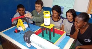 Das adversidades ambientais ao debate qualificado