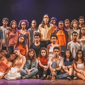 Através da Appai, alunos vão ao teatro pela primeira vez