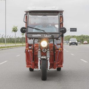 Tuk-tuk é a nova modalidade de transporte urbano