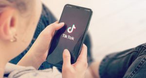 Qual a sua trend atual no Tik Tok?