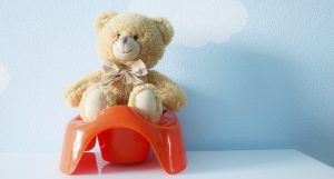 Precisamos falar sobre o cocô na infância